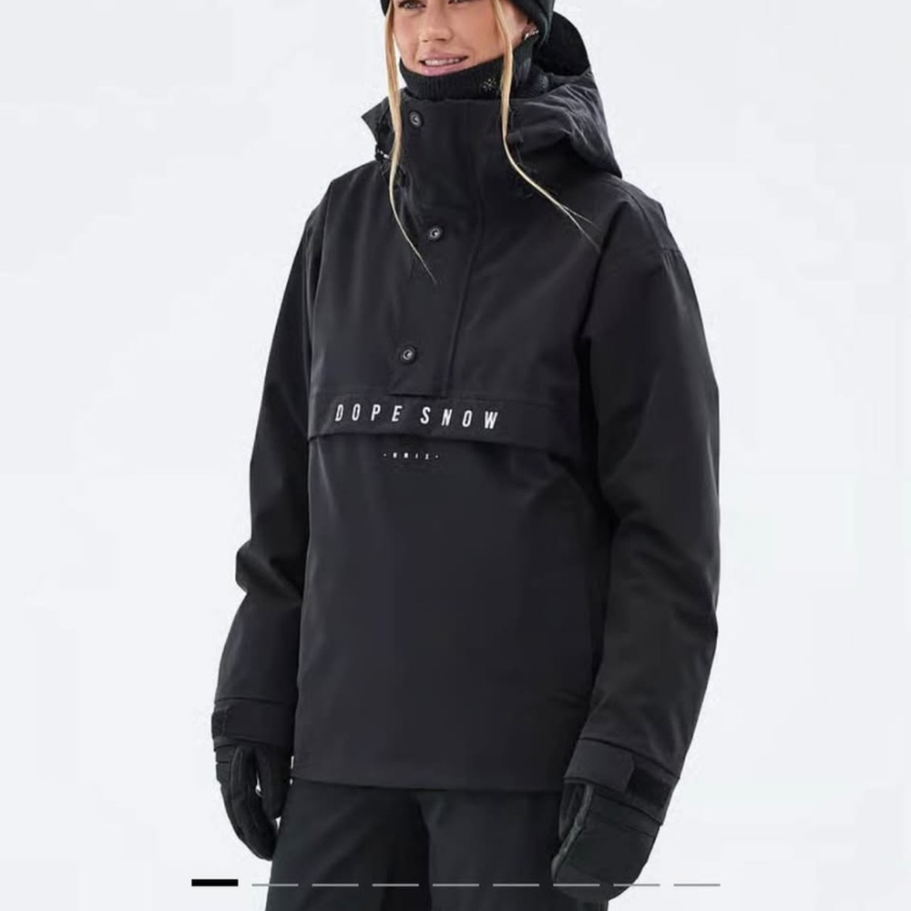 Women's Black Ski Jacket and Pants